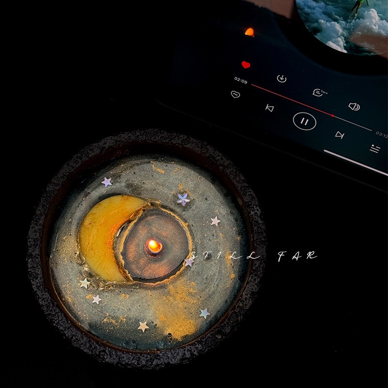 Melting Moon Scented Candle Ha - đánh giá và giá Home Decor Aesthetic