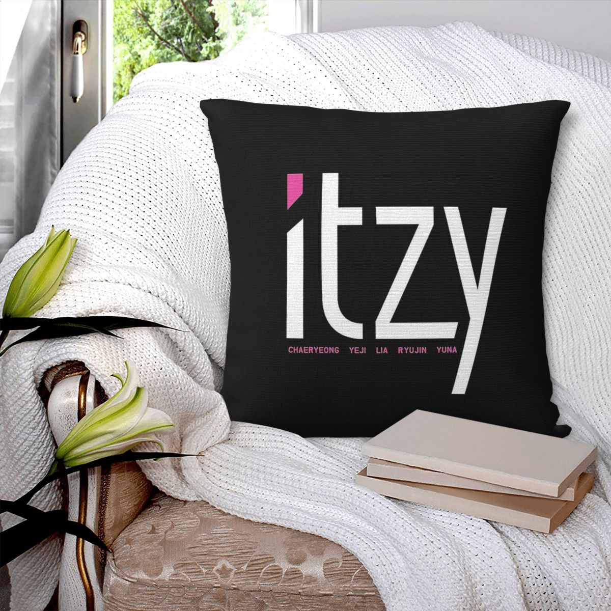Itzy Band Dalla Dalla Square P - đánh giá và giá Home Decor Dallas